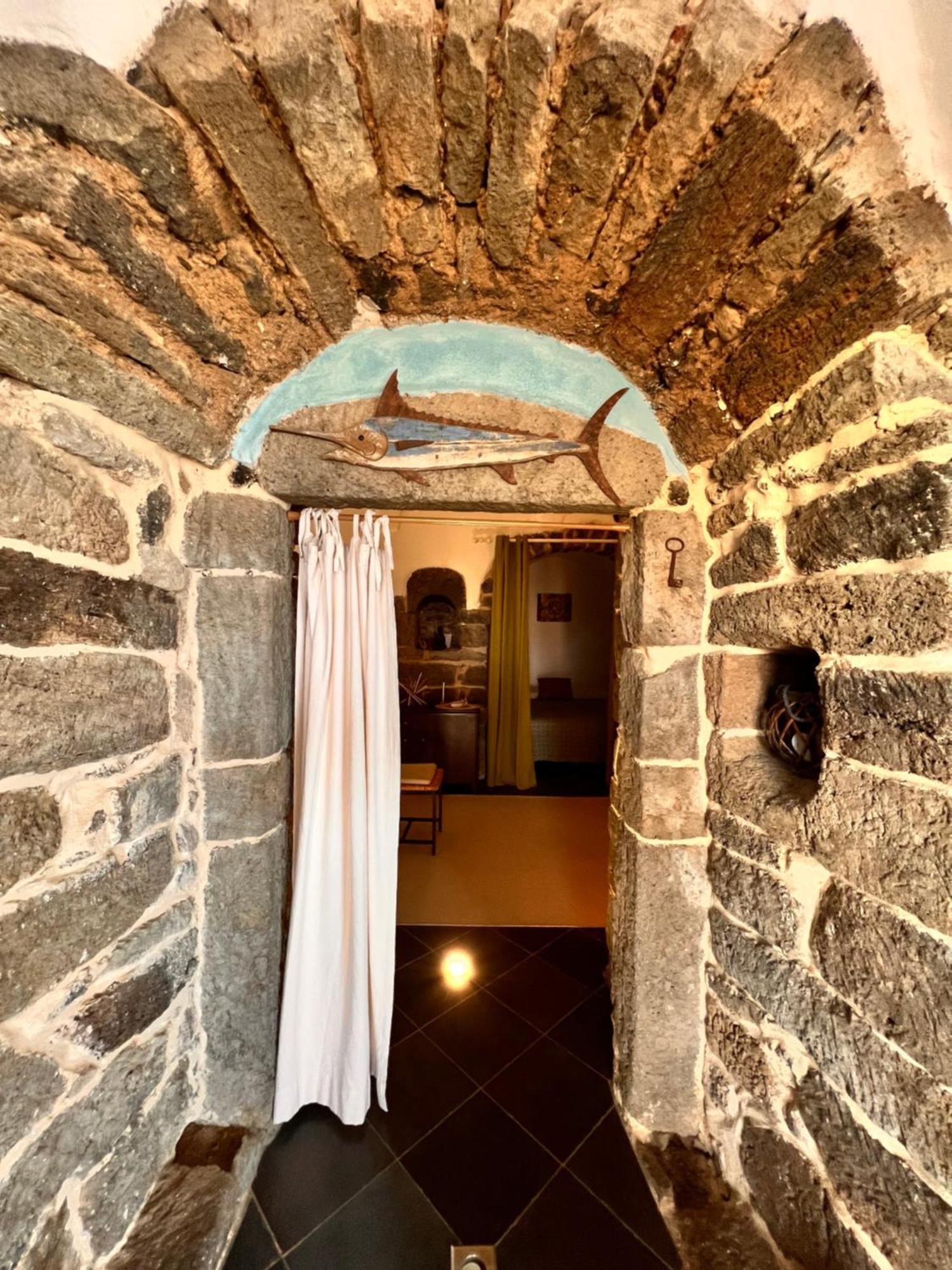 Il Dammuso Mille Emozioni Pantelleria Villa Kamma
